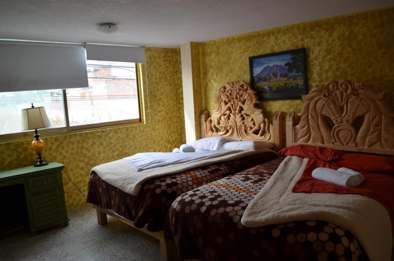 Hotel Tolotzin Толука Номер фото
